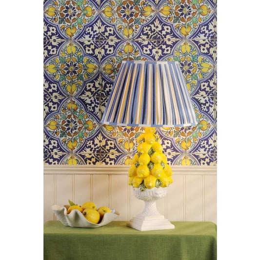 Why Yellow and Lemon Are the Favourite Lighting Colours This Summer