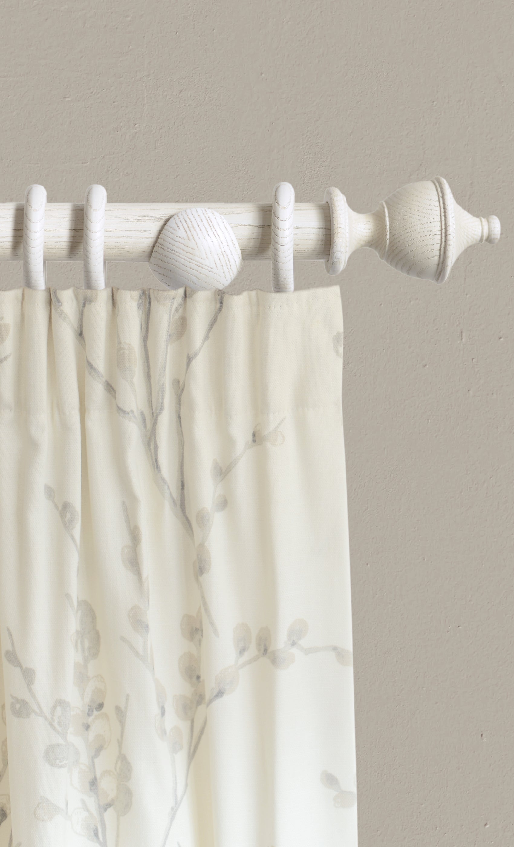 Laura Ashley Haywood 35mm Curtain Pole - White