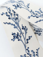 Laura Ashley Borders - Pussy Willow, Seaspray