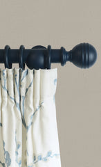 Laura Ashley 35mm Ribbed Ball Curtain Pole - Midnight