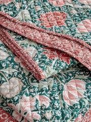 William Morris At Home Cray Forest Green/cranberry 235x235cm Quilted Bedspread