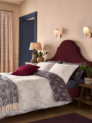 William Morris At Home Flowerpot Indigo / raspberry Bedding