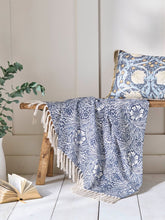 William Morris At Home Marigold Indigo Blue 130x170cm Throw
