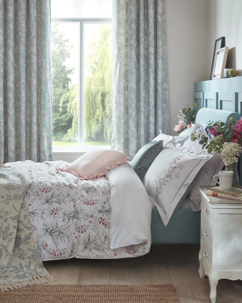 Laura Ashley Mosedale Posy Soft Natural Duvet Cover and Pillowcase Set