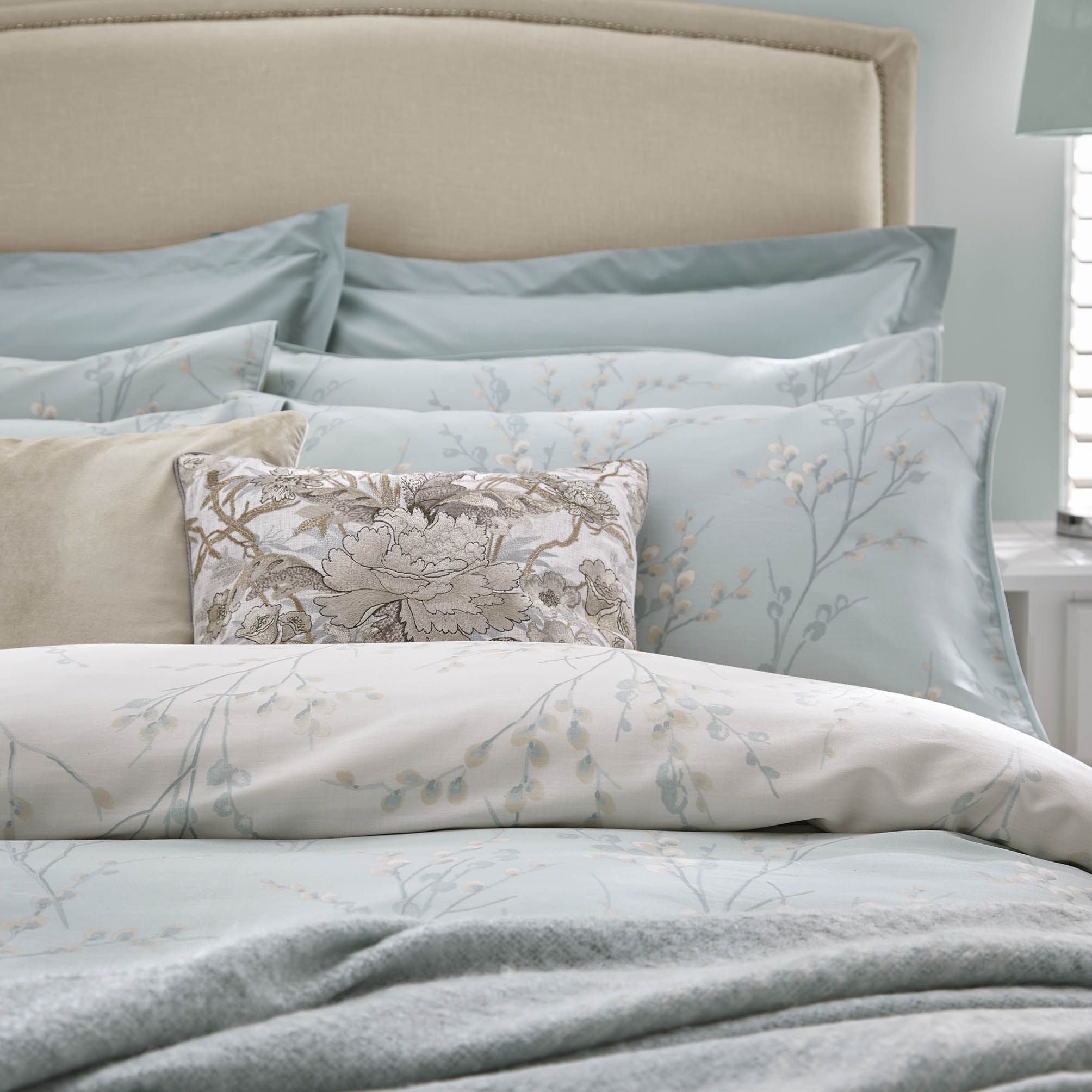 Laura Ashley Pussy Willow Dack Egg Duvet Cover and Pillowcase Set