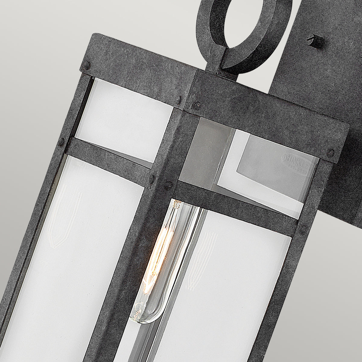 Porter 1 Light Medium Wall Lantern - Quintiesse Lighting