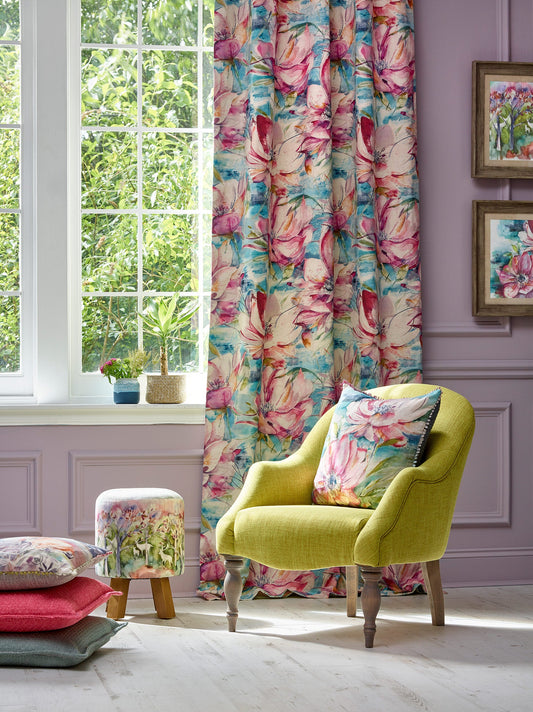 What do you need to know when measuring fabric for curtains?