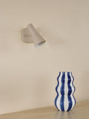 Arnel Single Spotlight Satin Taupe