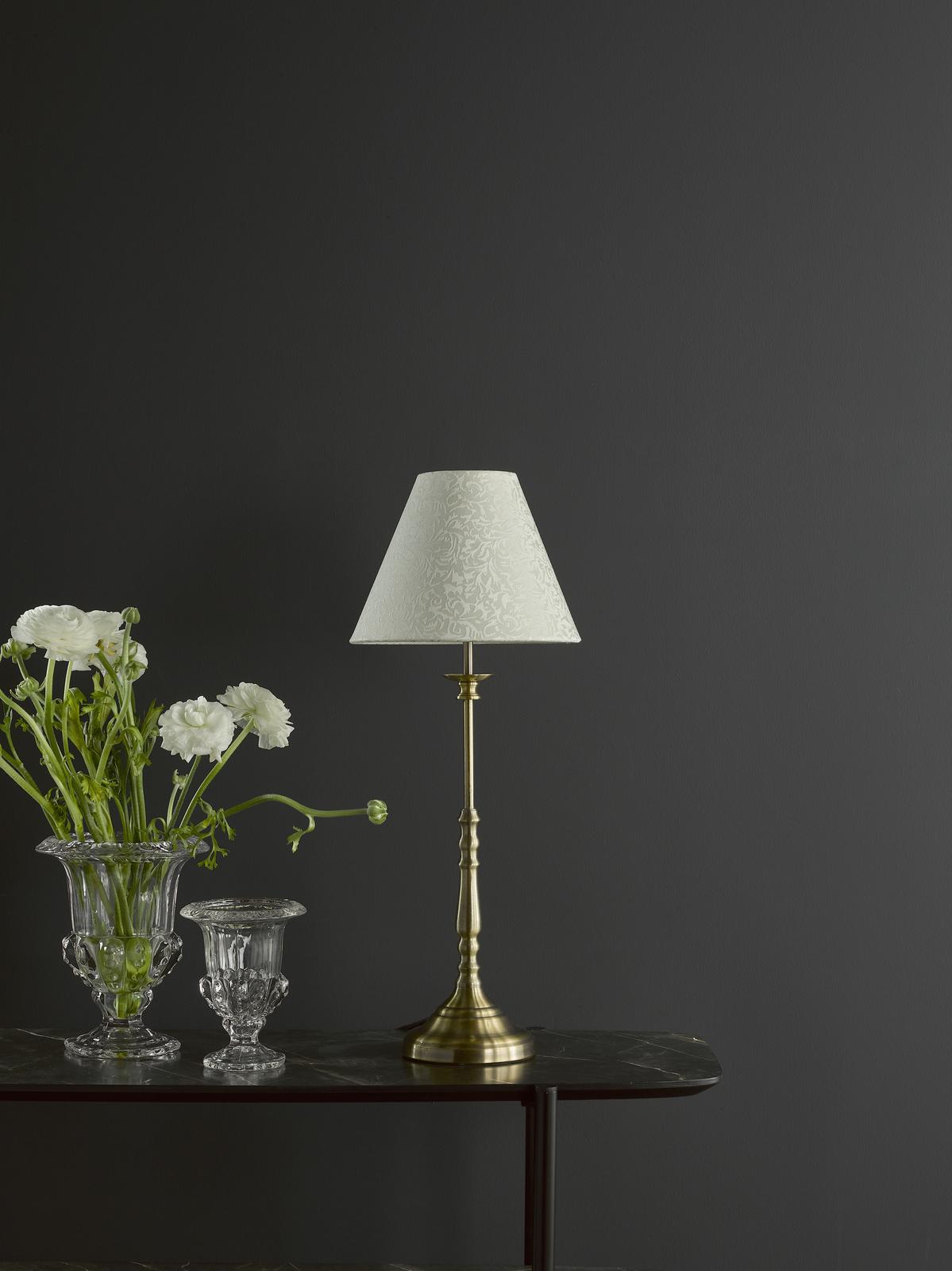 Blenheim Table Lamp Antique Brass With Shade