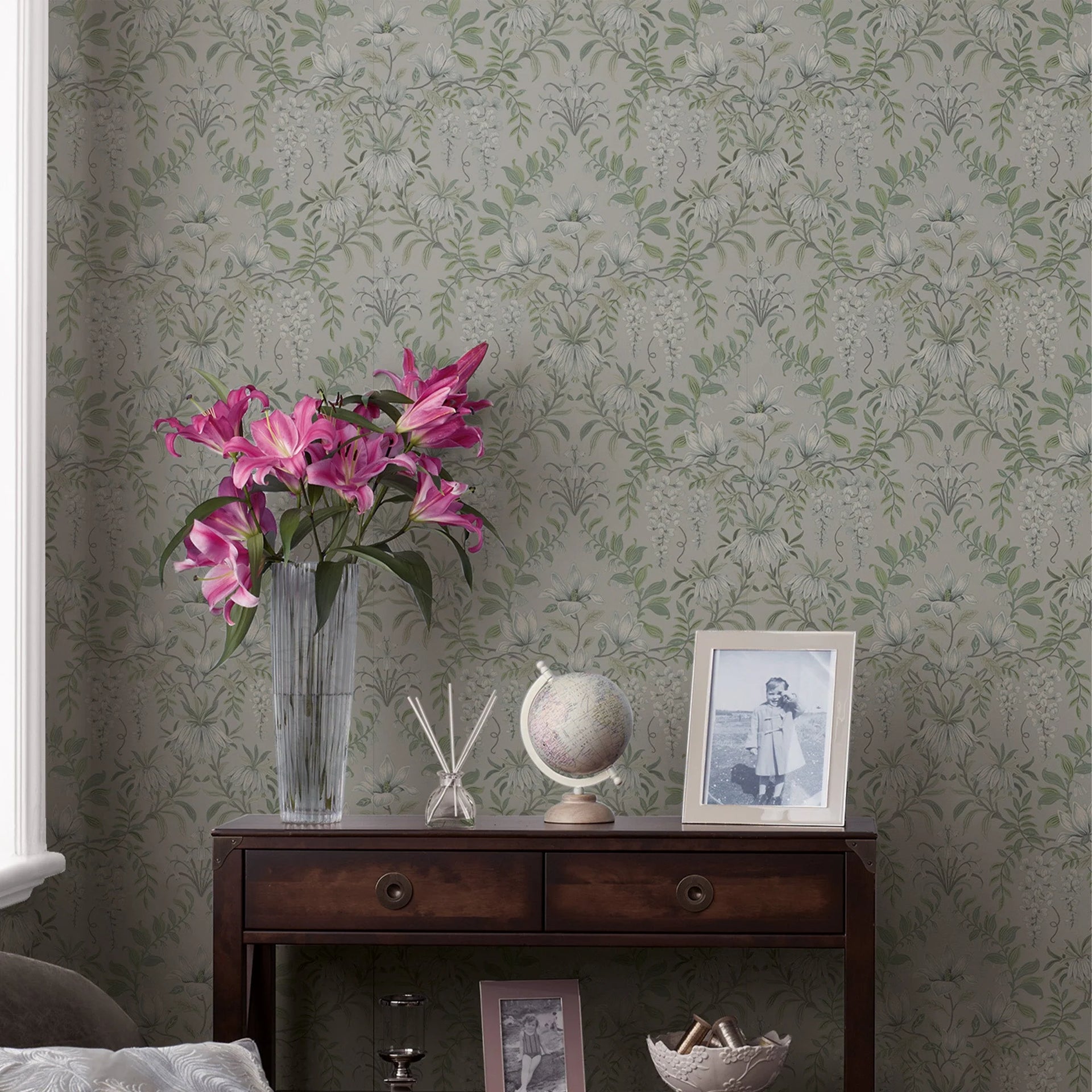 Gosford floral wallpaper adding charm to a cozy dining room