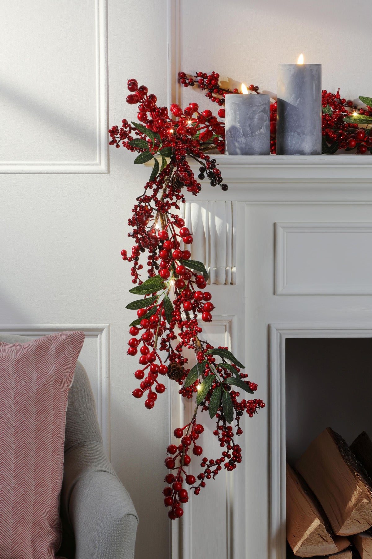 Laura Ashley Bell Garland Pre Lit 180cm