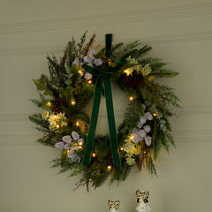Laura Ashley Green Pre Lit Berry Wreath