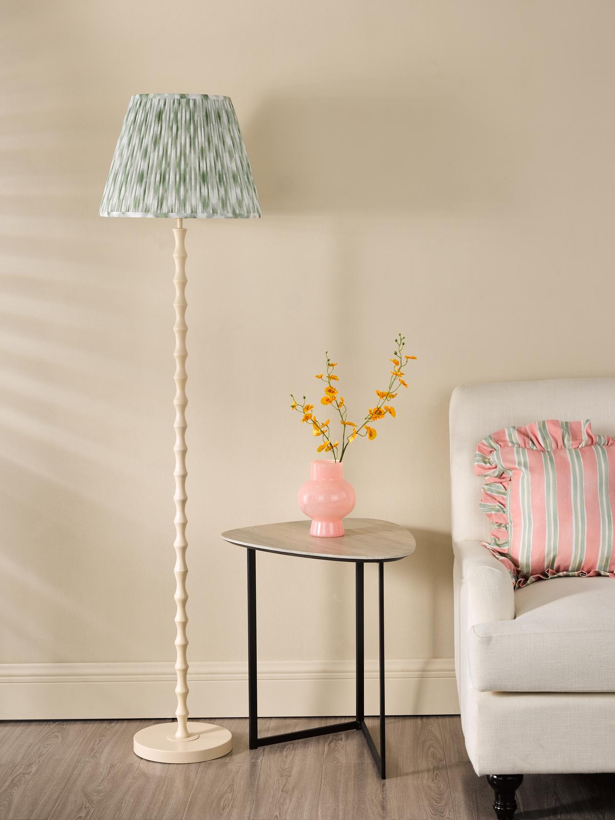 Siyanda Floor Lamp Cream With Shade
