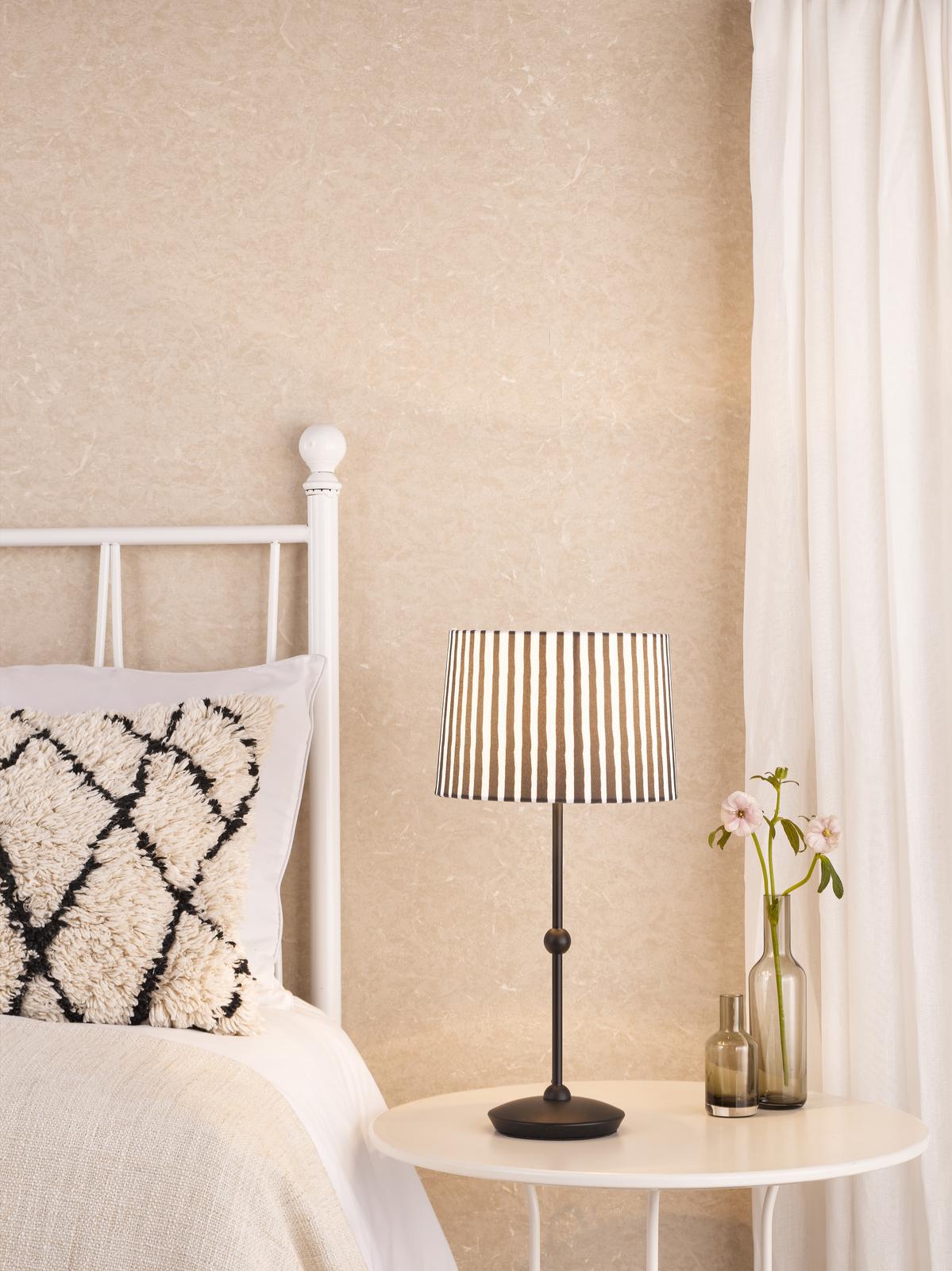 Sosa Table Lamp Matt Black With Shade