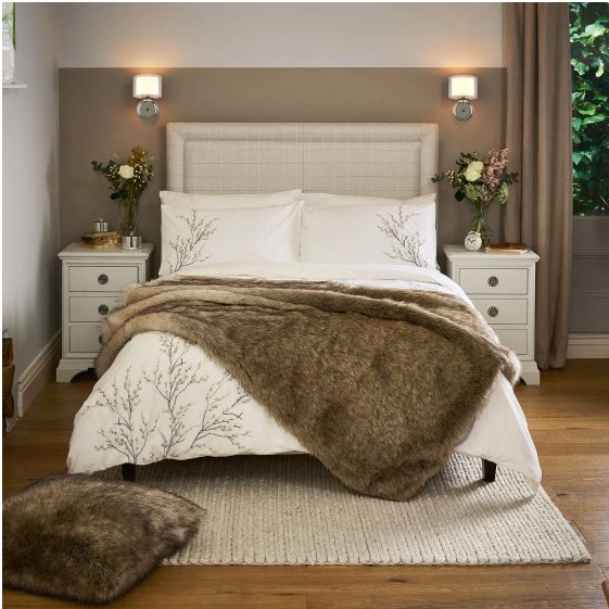 Laura ashley southwell wall light deals