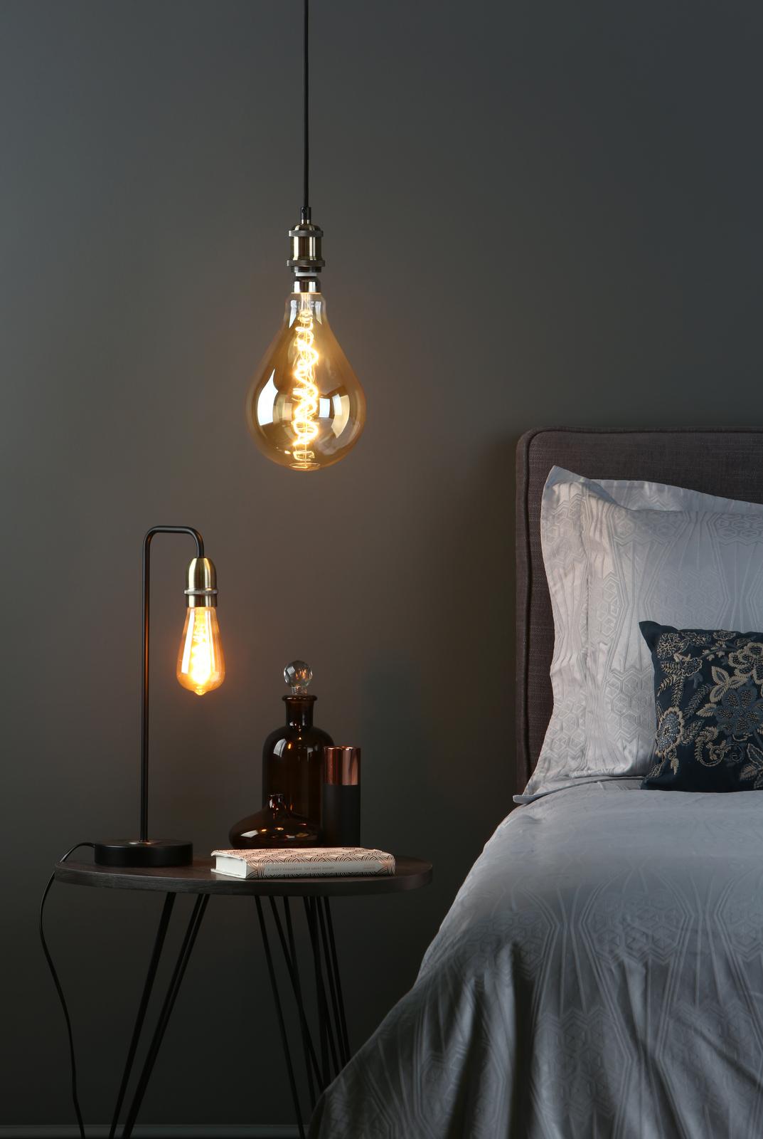 Waco Single E27 Suspension Antique Brass Matt Black