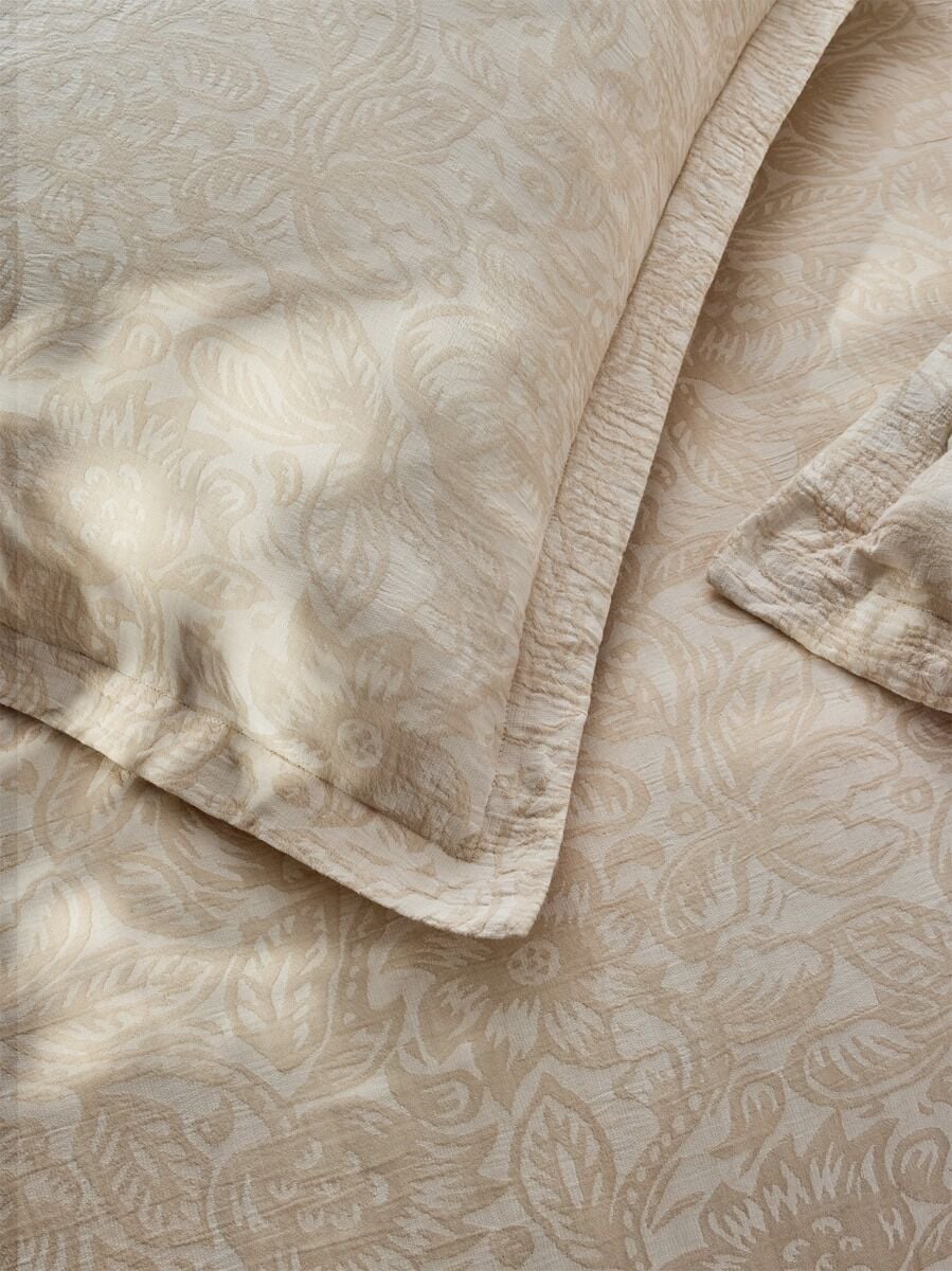 Laura Ashley Ambleford Jacquard Natural Bedding