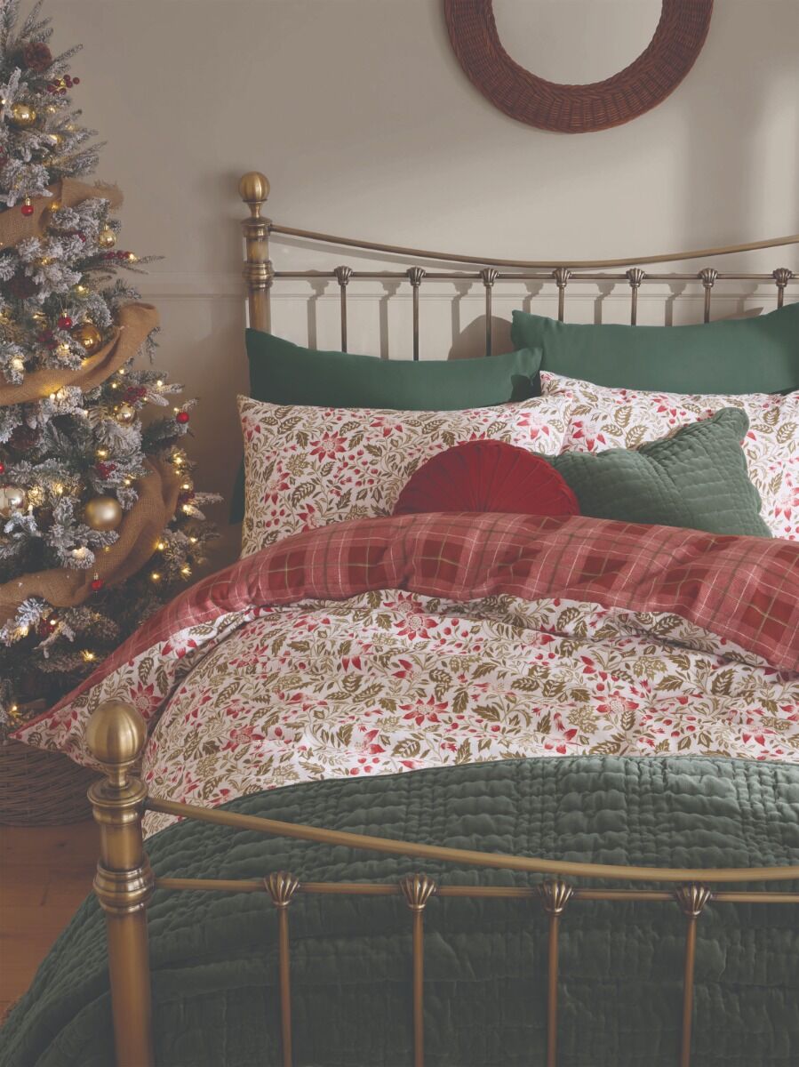 Laura Ashley Astley Floral Christmas Festive Red Bedding