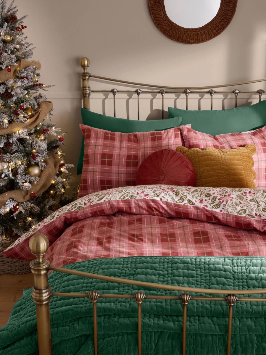 Laura Ashley Astley Floral Christmas Festive Red Bedding
