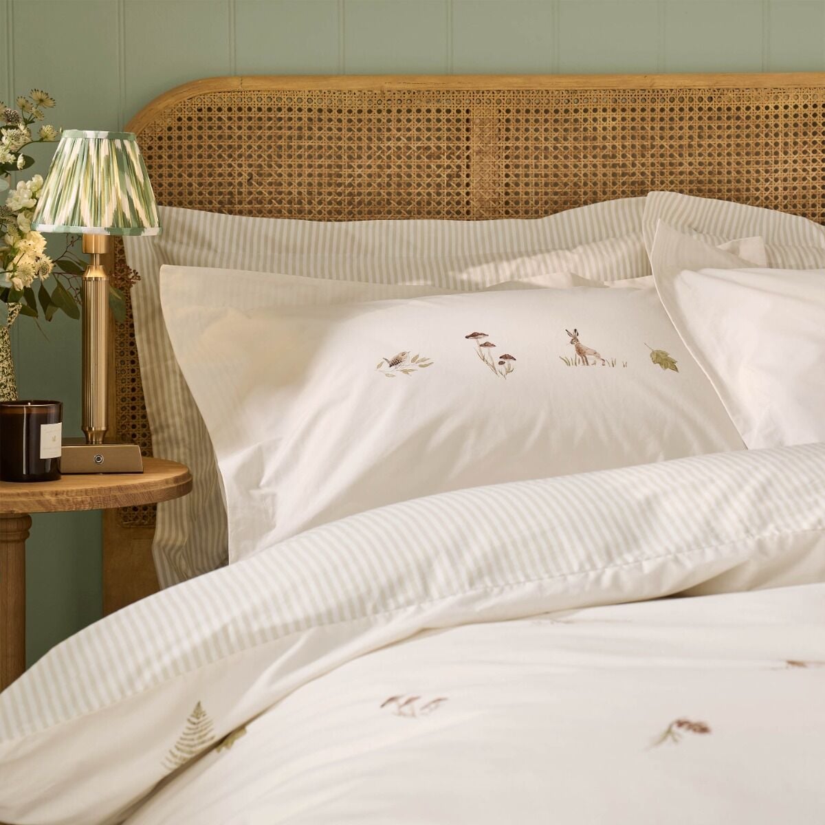 Sophie Allport Autumn Foraging Off White/natural Bedding