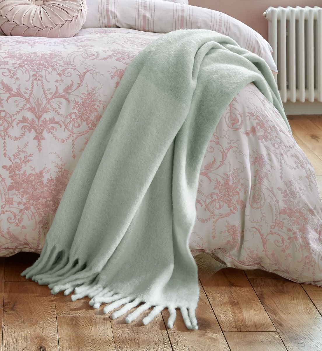 Laura Ashley Bronwen Sage Throw