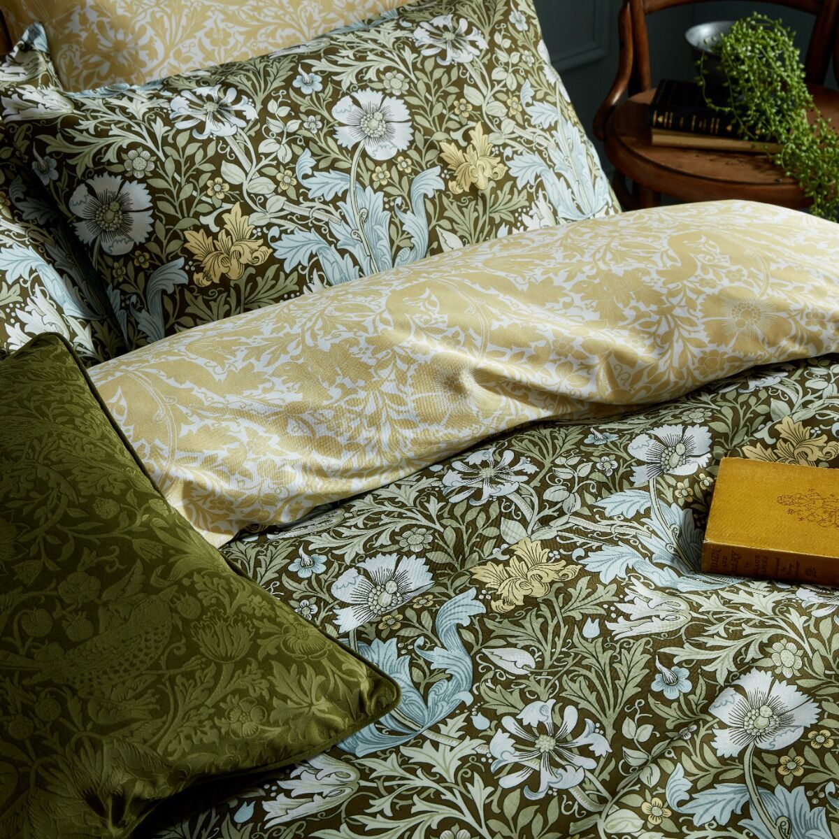 William Morris At Home Compton Olive Green Bedding