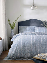 William Morris At Home Frieze Double Bough Porcelain Blue Bedding