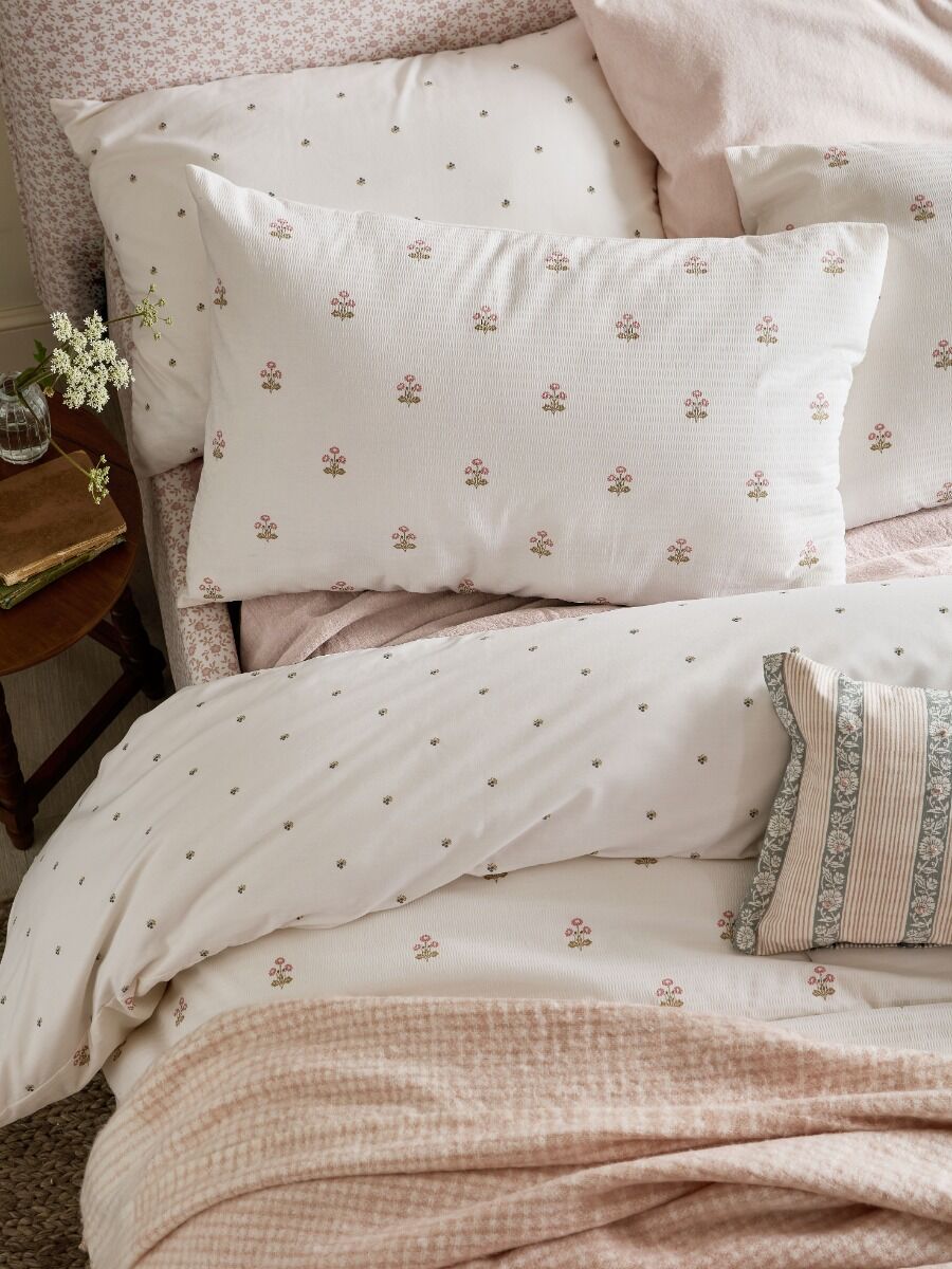 Laura Ashley Harthill Daisy Raspberry Pink Bedding