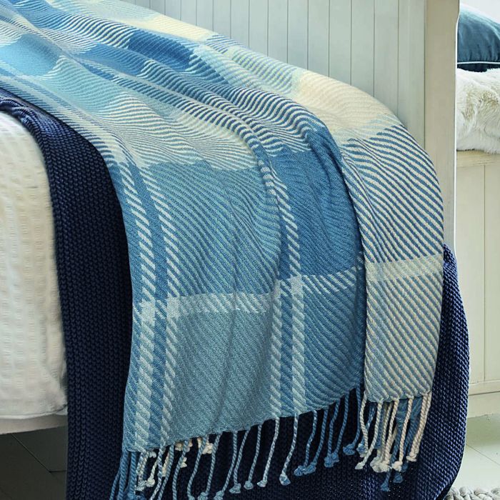 Laura Ashley Dylan Seaspray Throw