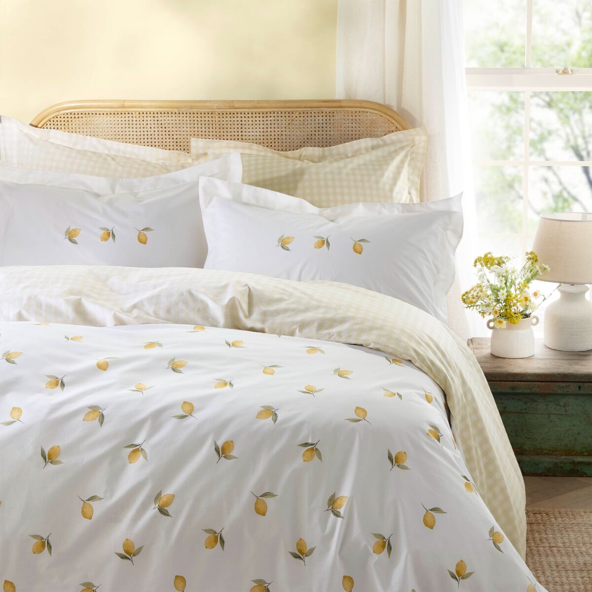 Sophie Allport Lemons White/yellow Bedding