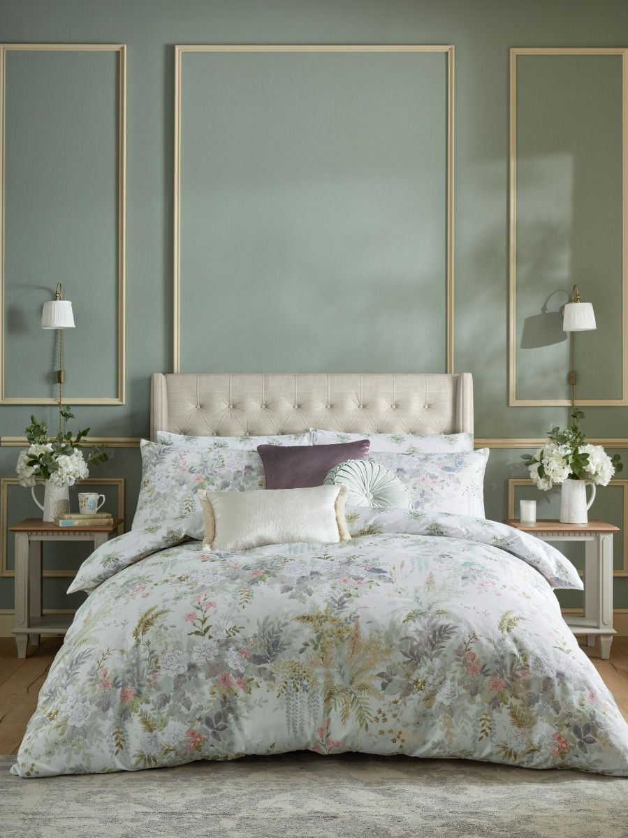 Laura Ashley Linlithgow Pale Lavender Bedding