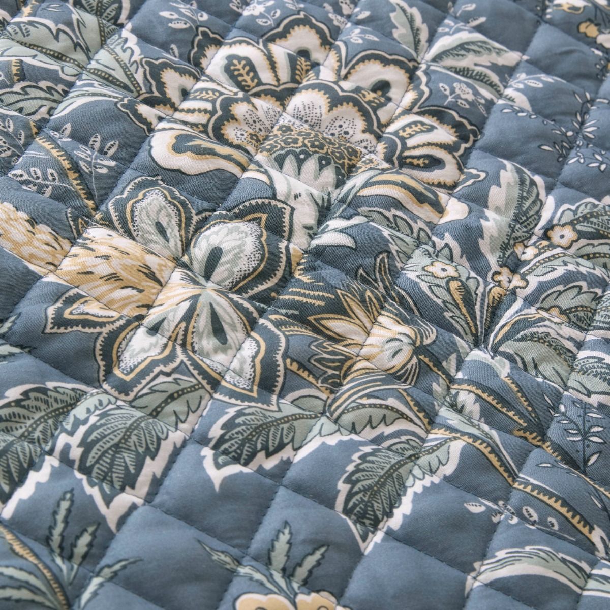 Laura Ashley Marlbrook Dusky Seaspray 235x235cm Quilted Bedspread