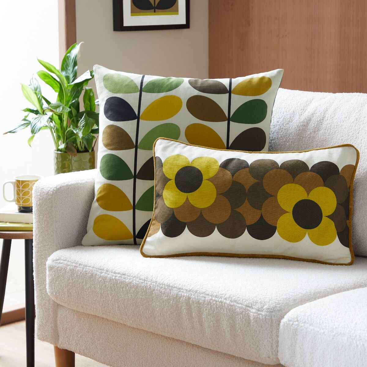Orla Kiely Multi Stem Fern/Ochre 50x50cm Microfibre Cushion