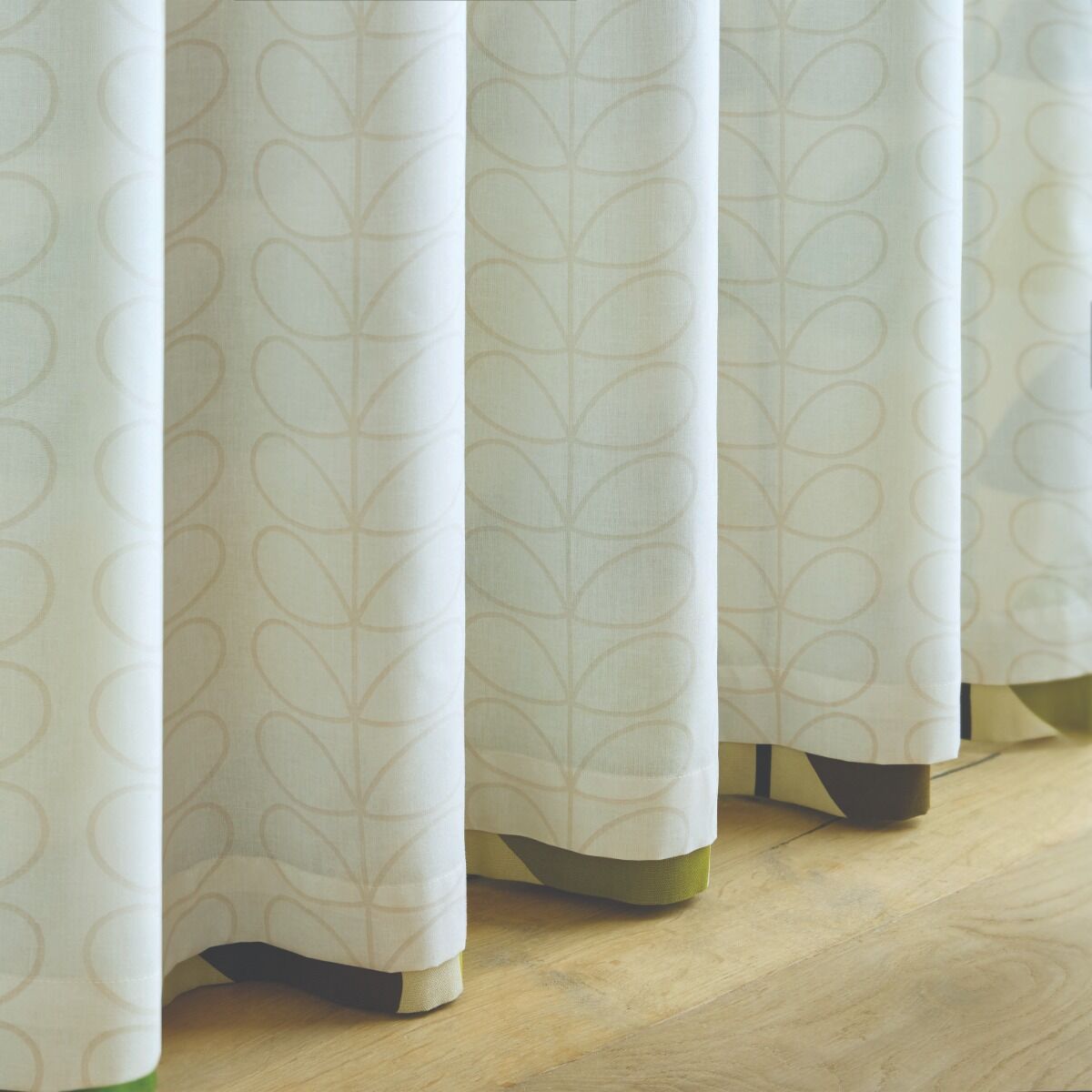 Orla Kiely Multi Stem Fern / ochre Ready Made Eyelet Curtains