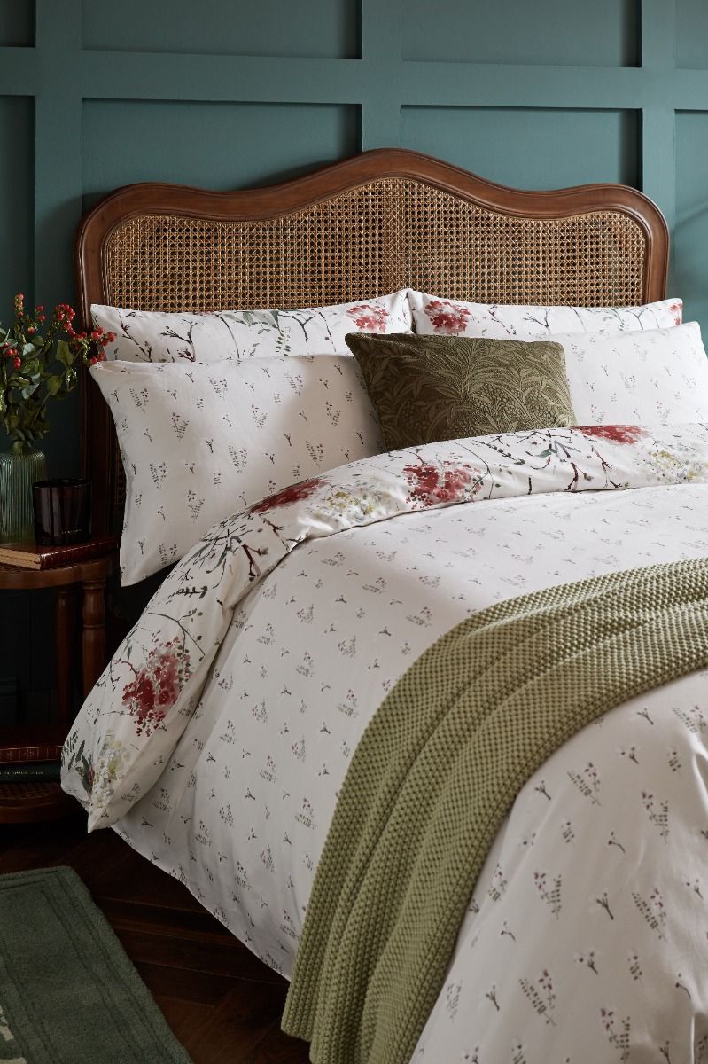 Laura Ashley Pallington Bloom Ruby Bedding