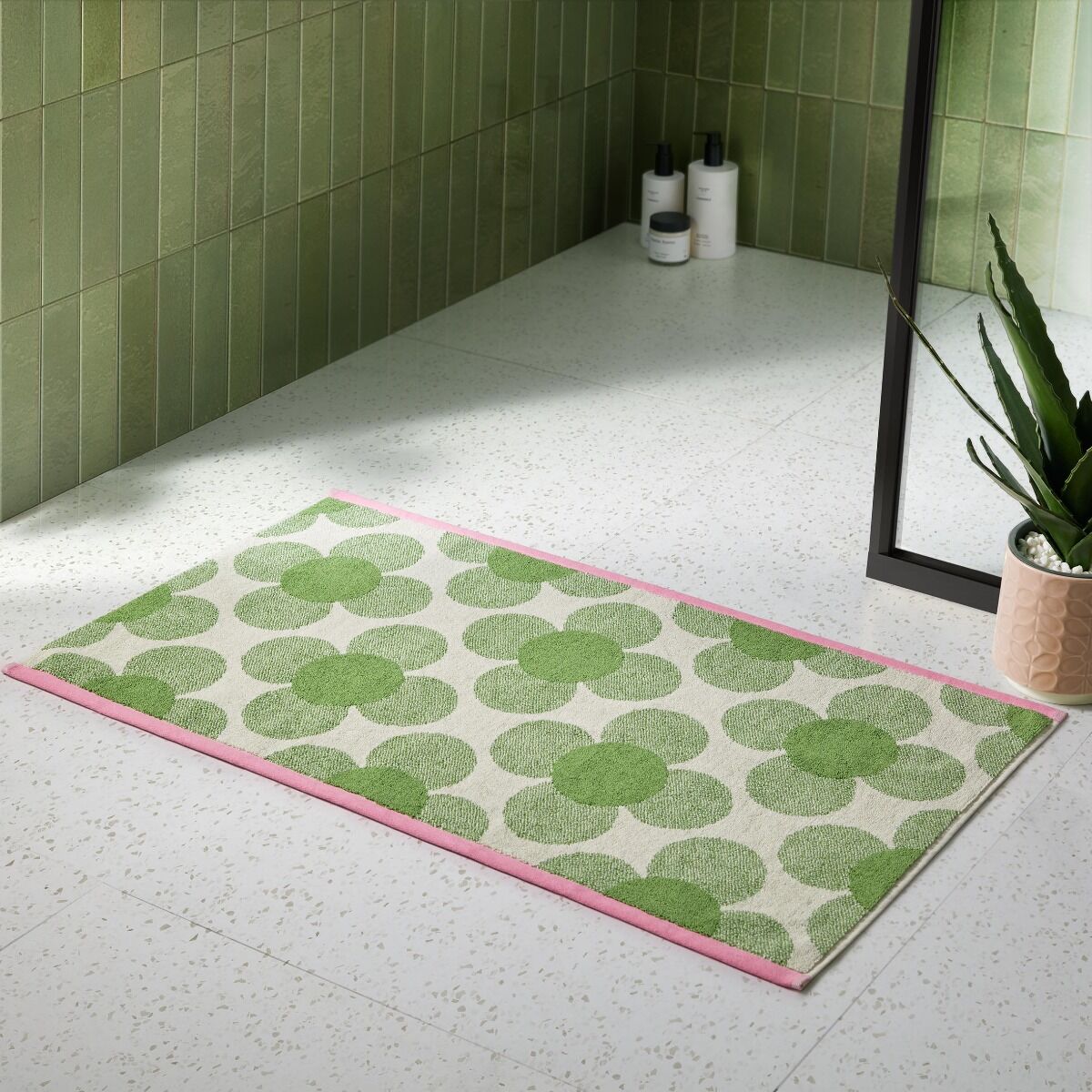 Orla Kiely Retro Flower Clover Towels