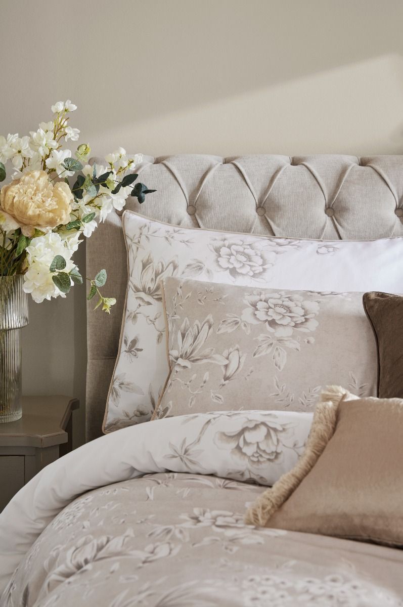 Laura Ashley Rowsham Garden Natural Bedding