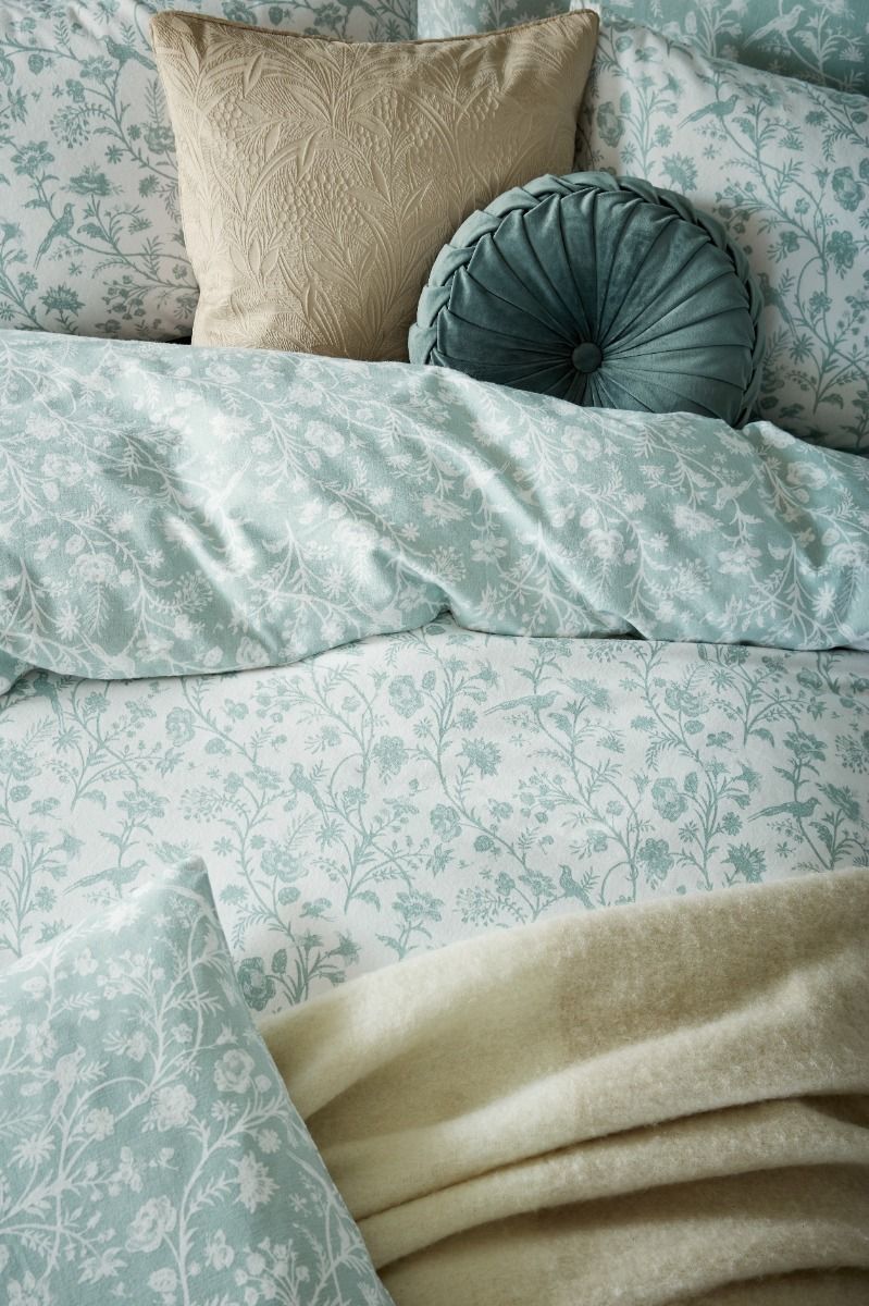 Laura Ashley Shepherds Purse Sesaspray Bedding