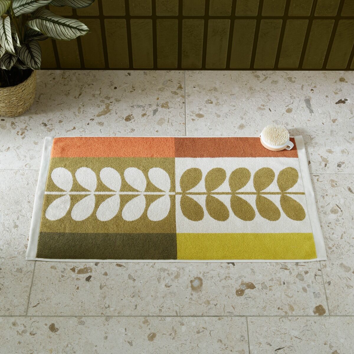 Orla Kiely Stem Check Hazel / ochre Towels